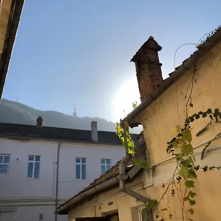 Apartment Charming Old Town Flat With Mountain View Brasov